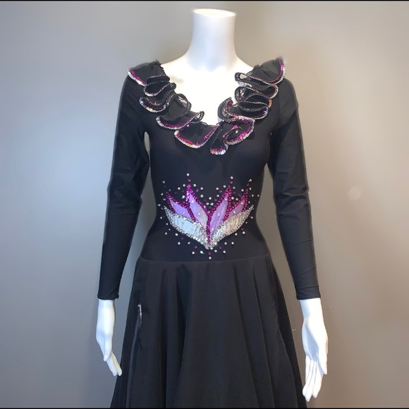 💜💃🏻 Smooth/Standard Ballroom Dance Dress 💃🏻❤️ - Picture 3 of 16